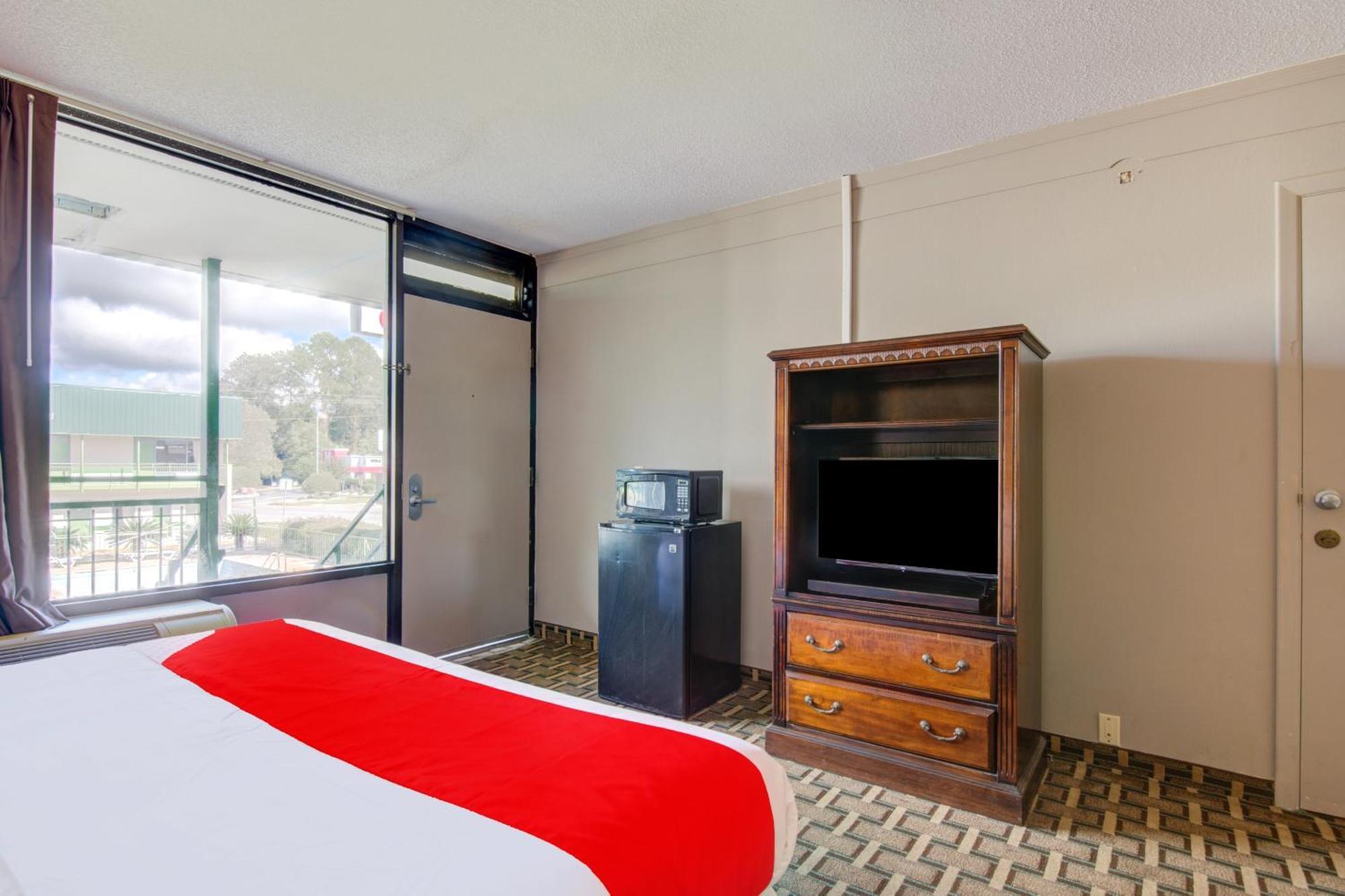 Oyo Hotel Douglas Ga Us-441 Eksteriør bilde
