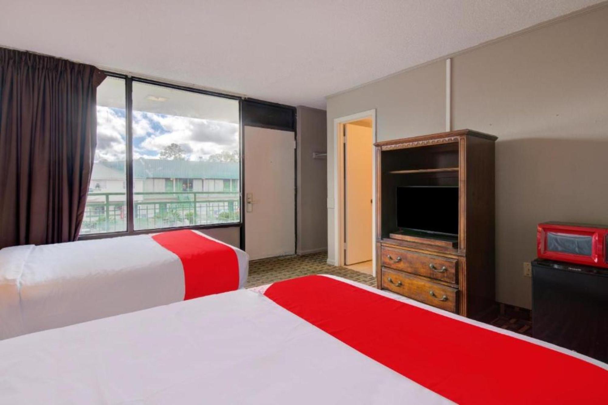 Oyo Hotel Douglas Ga Us-441 Eksteriør bilde