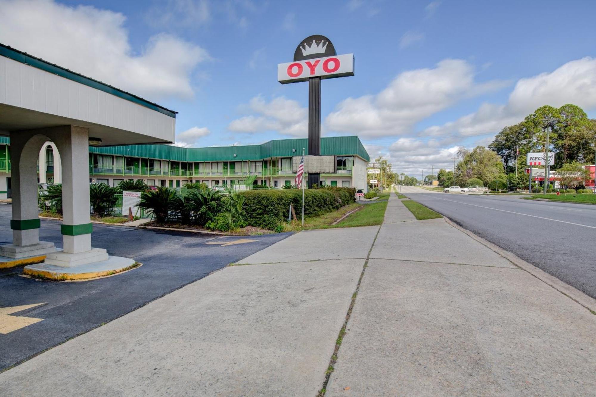 Oyo Hotel Douglas Ga Us-441 Eksteriør bilde